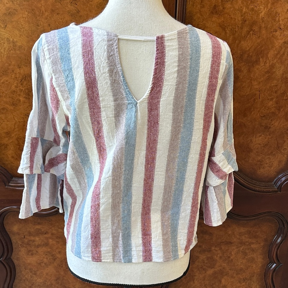 URBAN Romantics Striped Cotton/Linen Top with Pocket - Picture 6 of 11